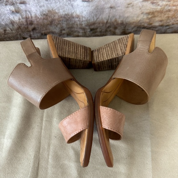 Born Cindie Block Heel Strap Sandals Sabina/Rose Size 8M - Picture 3 of 8